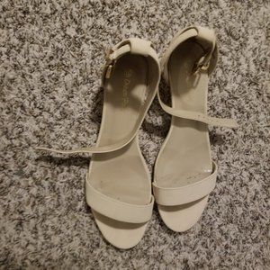 Dream Pairs size 10 ivory 1in wedge strappy dressy shoes